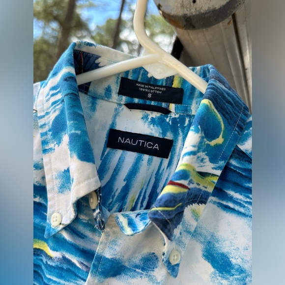NAUTICA Blue White Fishing Boat SWORDFISH CAMP SHIRT 100% Cotton Men Size Small - Picture 2 of 6
